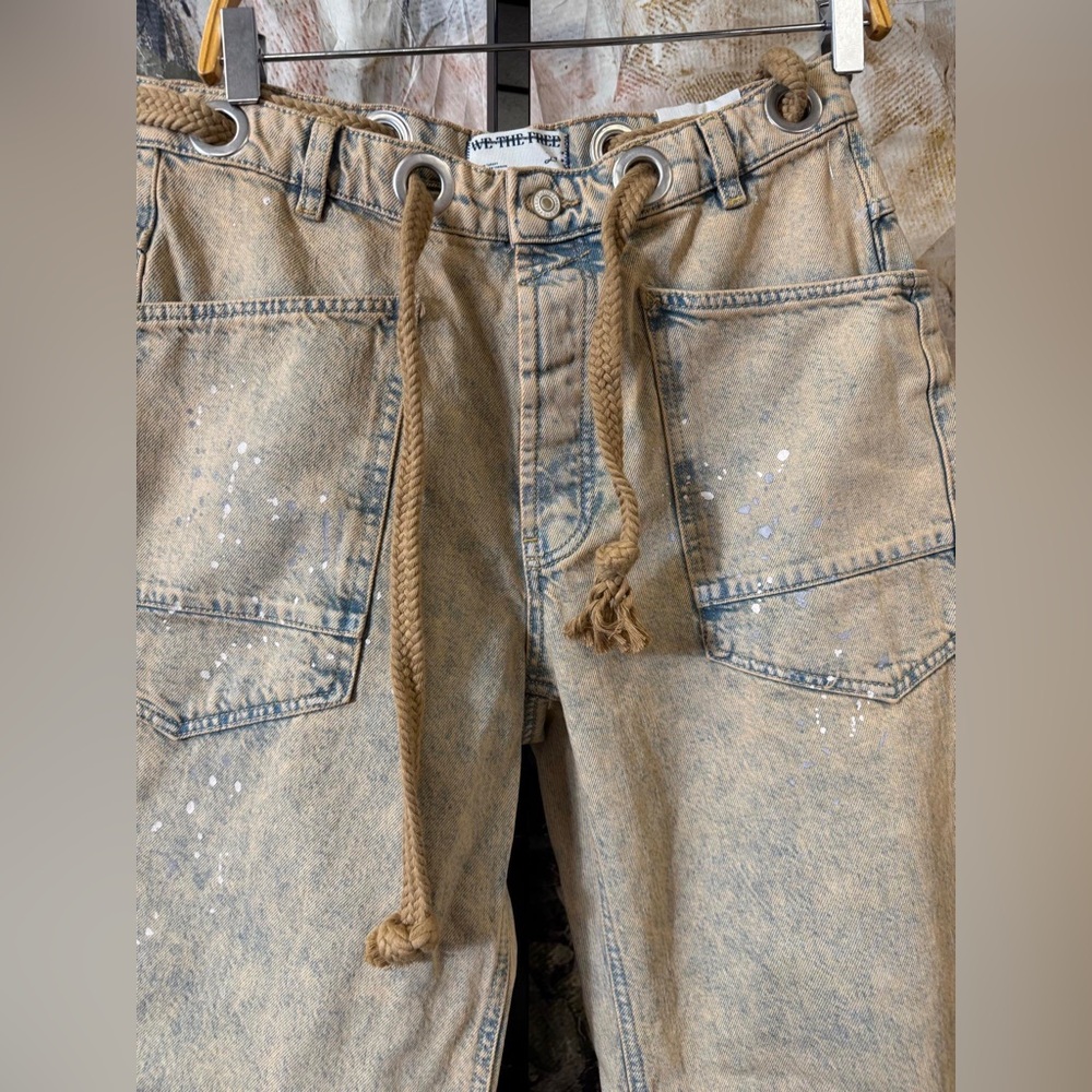 New Free People We The Free Moxie Pull-On Barrel Jeans Size 27 - Picture 5 of 7